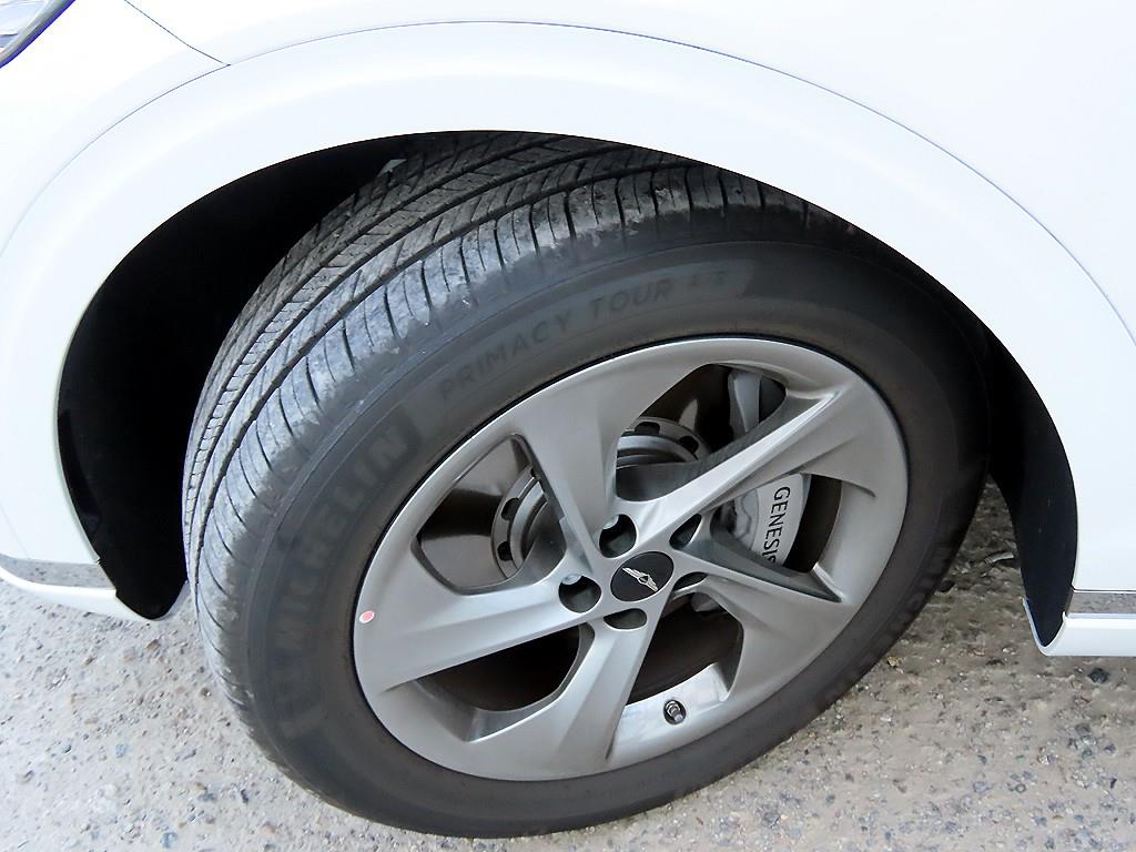 Genesis GV70 2025 Blanco - Importación desde Corea - HF Imports Iquique - Foto 20