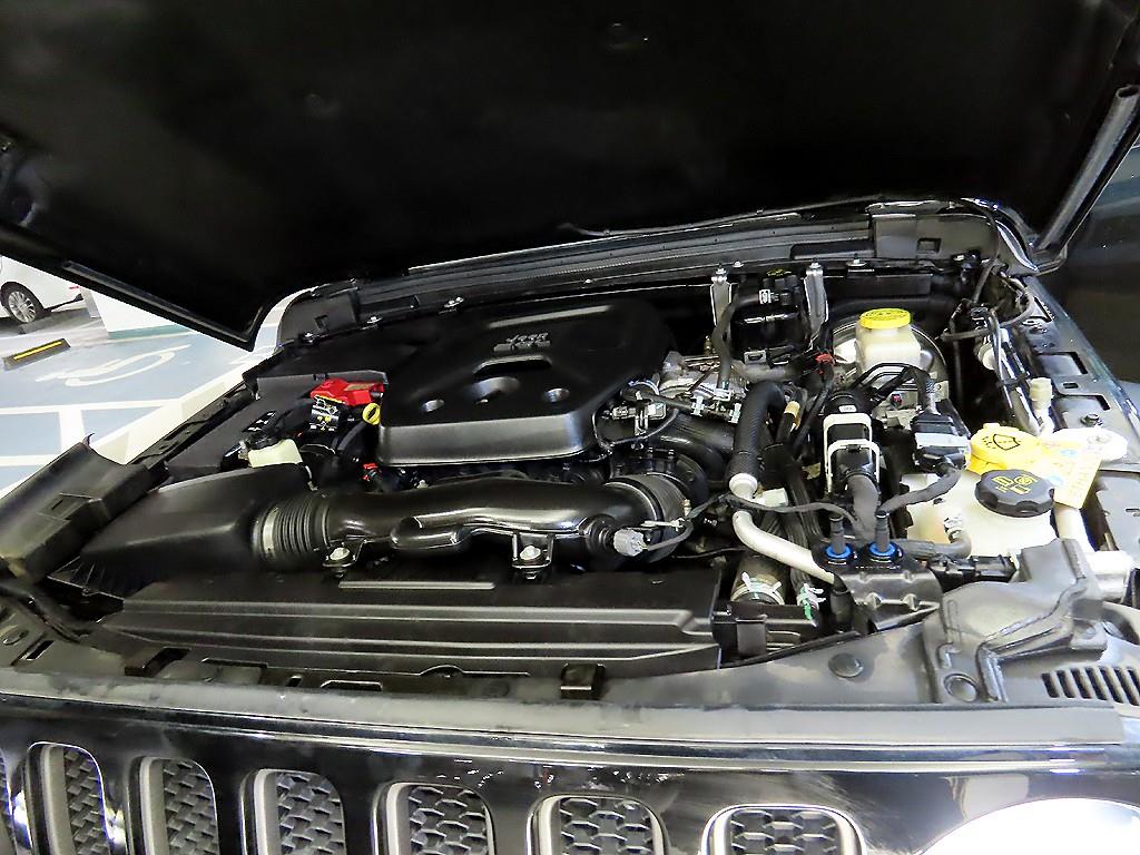 Jeep Wrangler 2021 Negro - Importación desde Corea - HF Imports Iquique - Foto 17