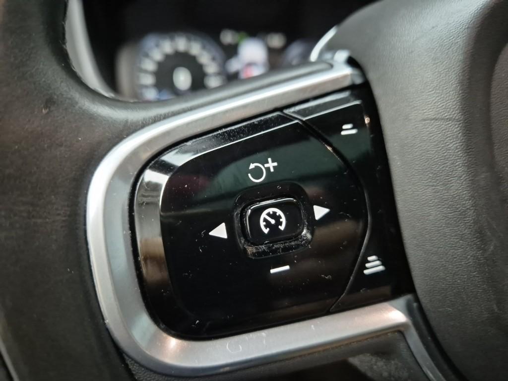 Volvo XC60 2018 Gris - Importación desde Corea - HF Imports Iquique - Foto 16