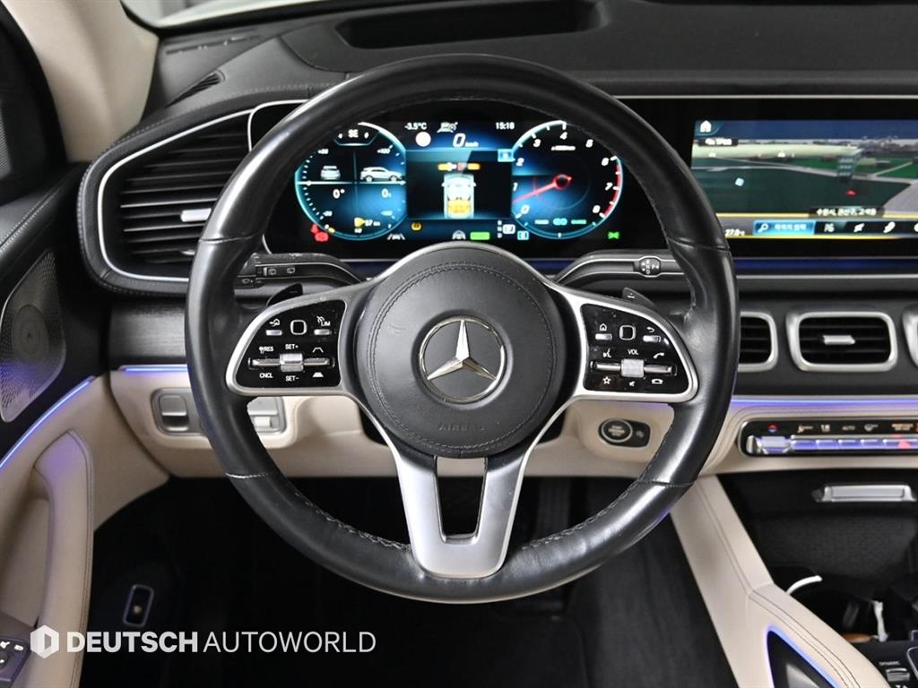 Mercedes Benz GLE Class - Vista 12