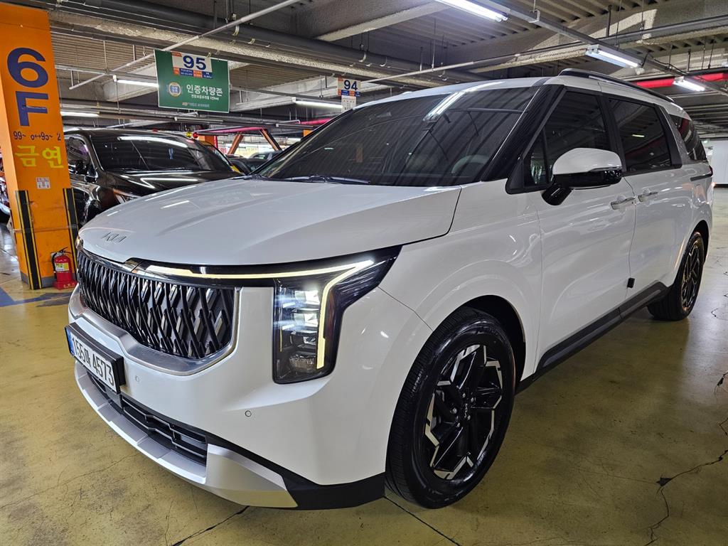 KIA Carnival 2024 Blanco - Importación desde Corea - HF Imports Iquique - Foto 1