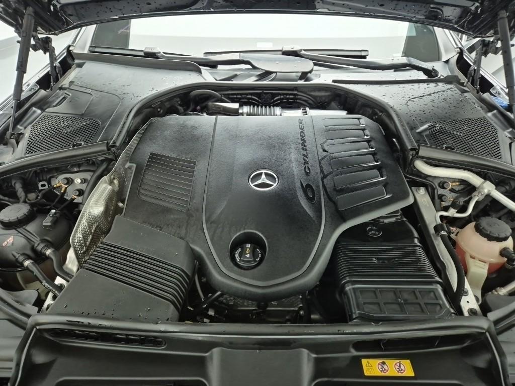 Mercedes Benz S Class - Vista 5