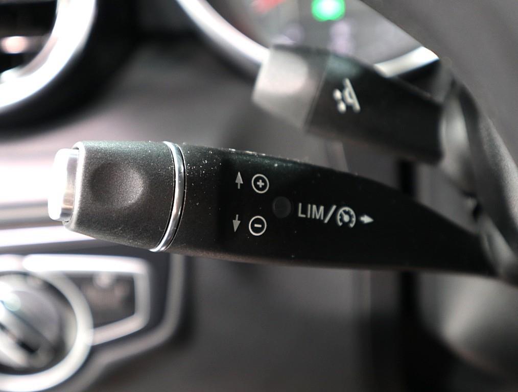 Mercedes Benz C Class 2017 Negro - Importación desde Corea - HF Imports Iquique - Foto 17