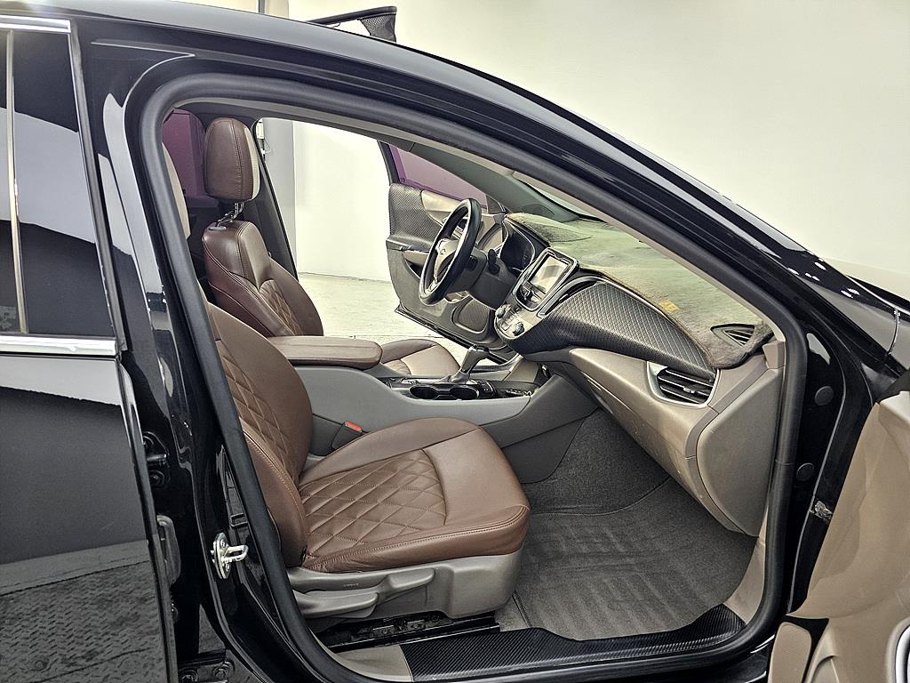 Chevrolet Malibu - Vista 11