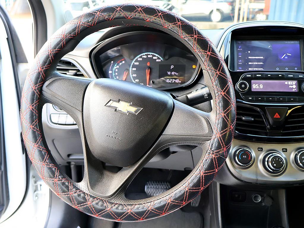 Chevrolet Spark 2016 Blanco - Importación desde Corea - HF Imports Iquique - Foto 8