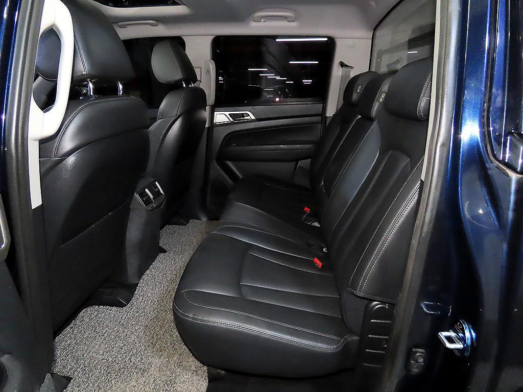 Ssangyong Rexton - Vista 7