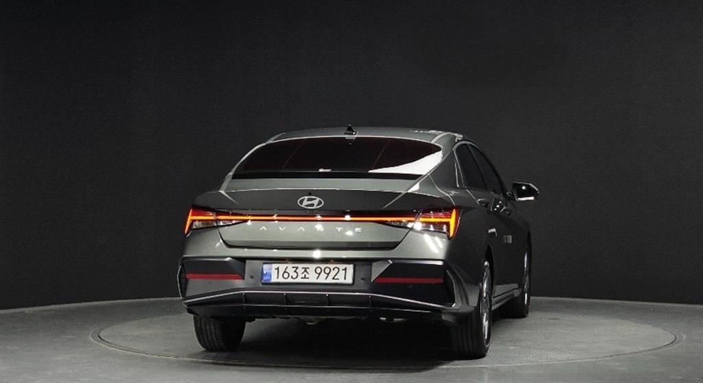 HYUNDAI Avante 2024 Gris - Importación desde Corea - HF Imports Iquique - Foto 1