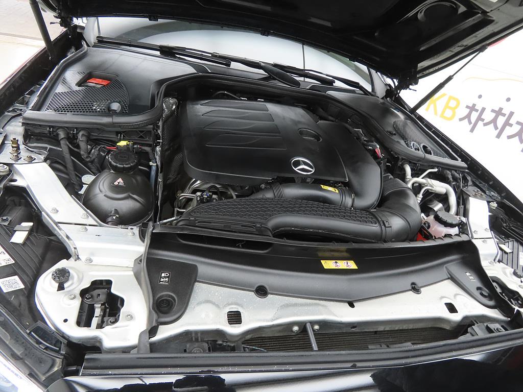 Mercedes Benz E class 2021 Negro - Importación desde Corea - HF Imports Iquique - Foto 19