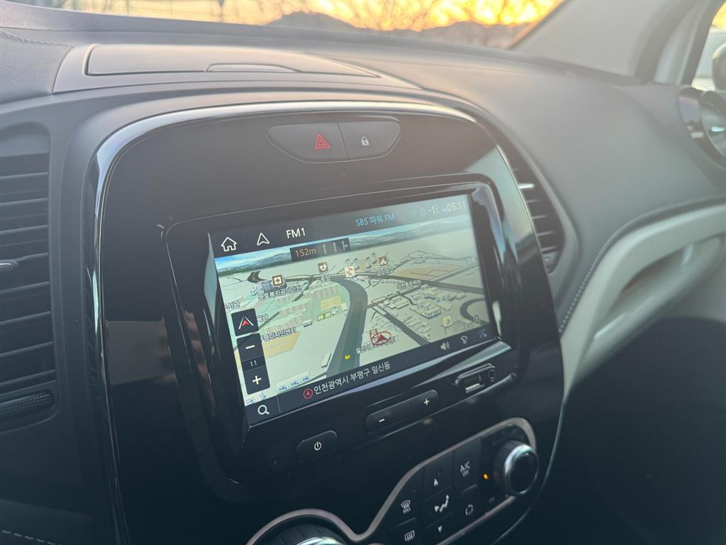 SAMSUNG QM3 2018 Blanco - Importación desde Corea - HF Imports Iquique - Foto 13