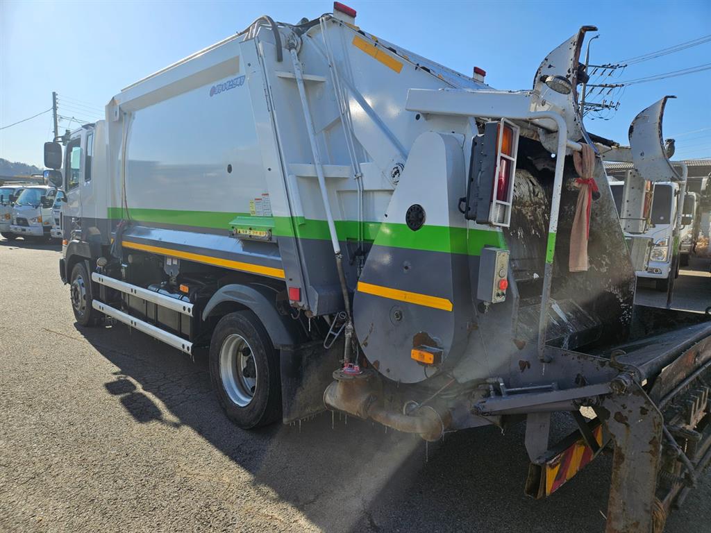 medium and large cargo apChoukJingae - Vista 5