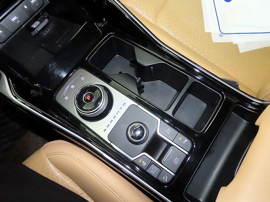 KIA Sorento - Vista 12