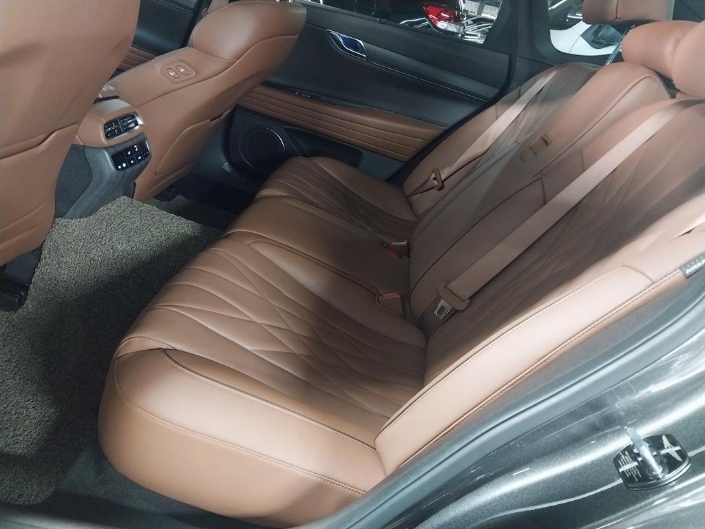 Genesis G80 2023 Gris - Importación desde Corea - HF Imports Iquique - Foto 14