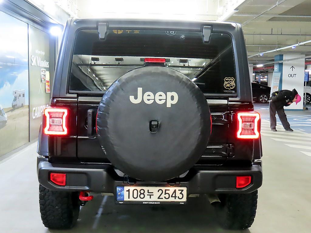 Jeep Wrangler - Vista 5