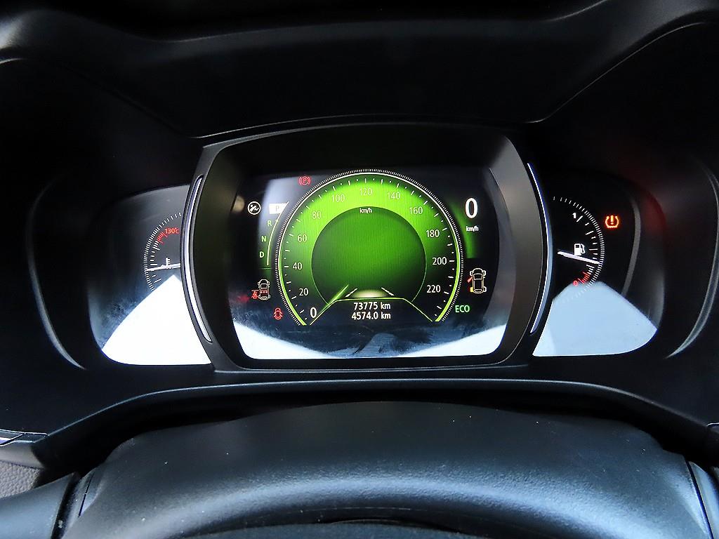 SAMSUNG QM6 - Vista 9