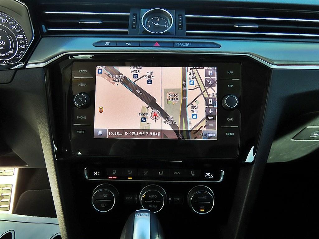 Volkswagen Arteon - Vista 12