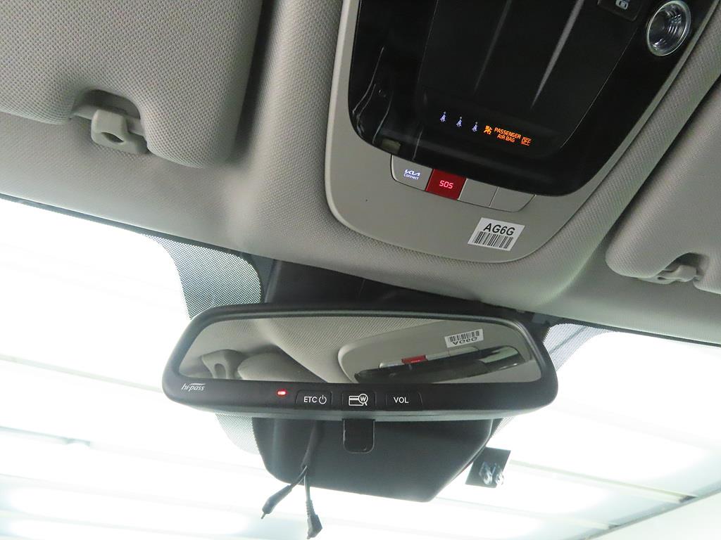 KIA Sorento - Vista 12