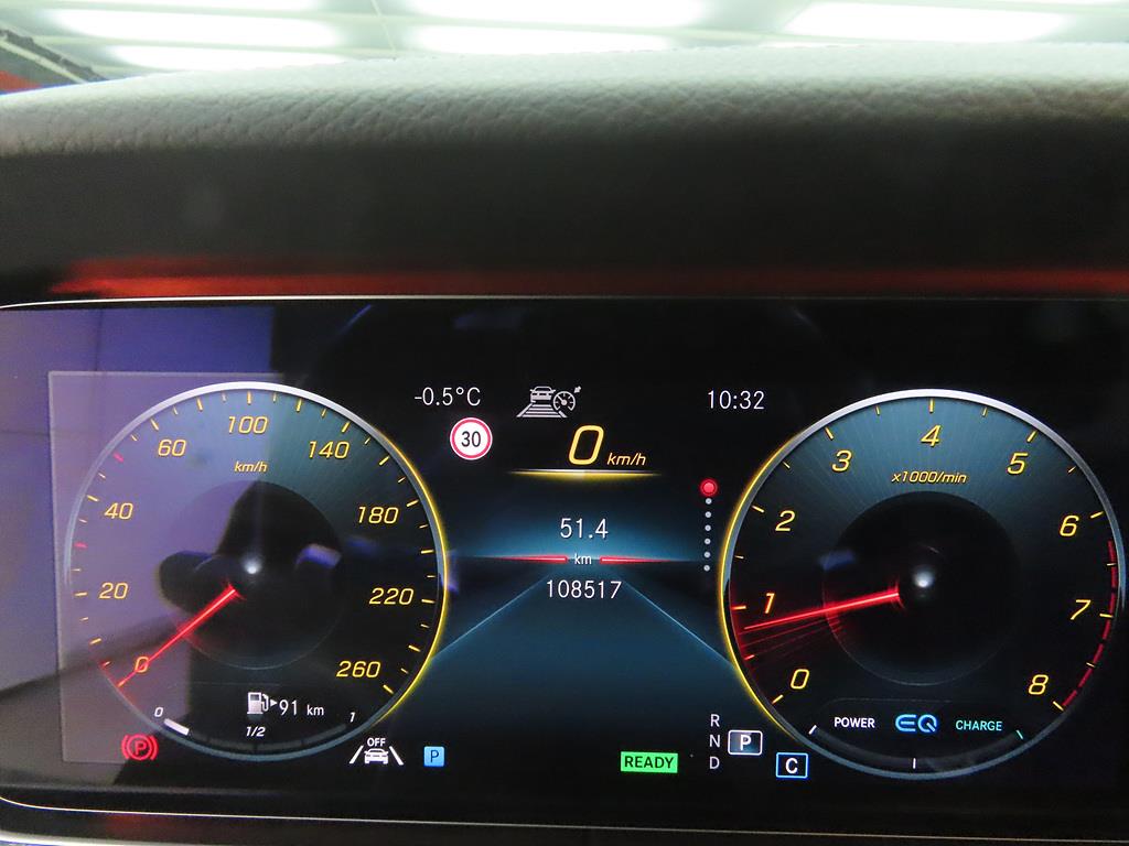 Mercedes Benz E class - Vista 9