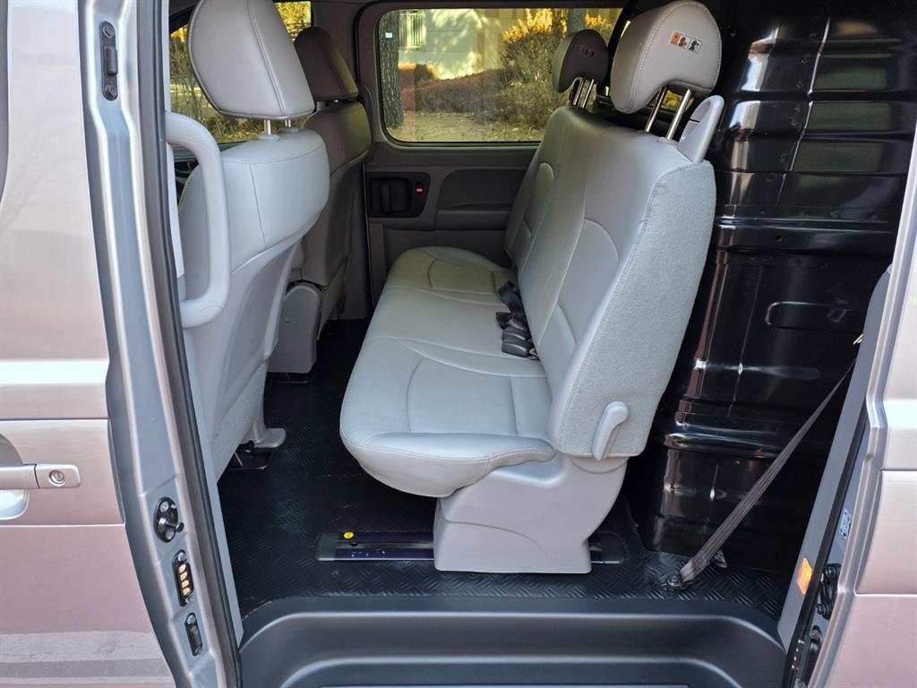 HYUNDAI Starex 2021 Gris - Importación desde Corea - HF Imports Iquique - Foto 17