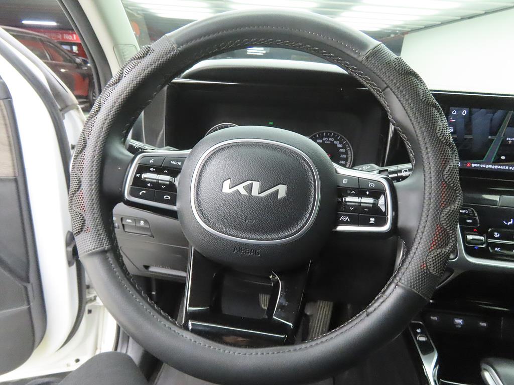 KIA Sorento - Vista 8