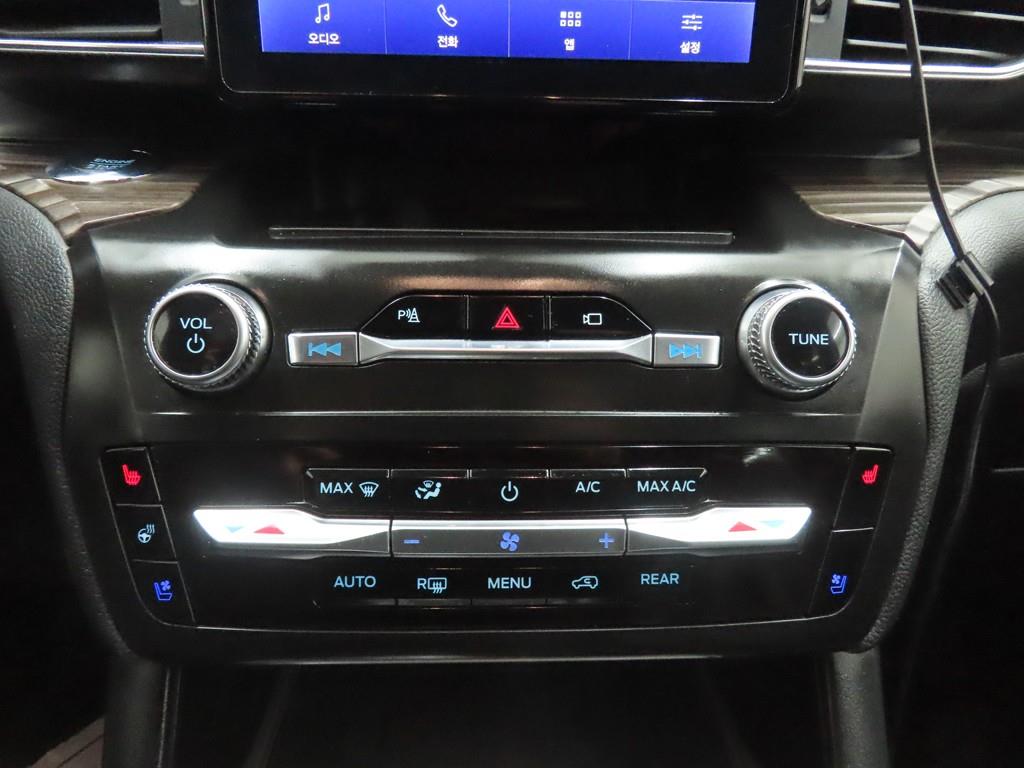 Ford Explorer - Vista 12