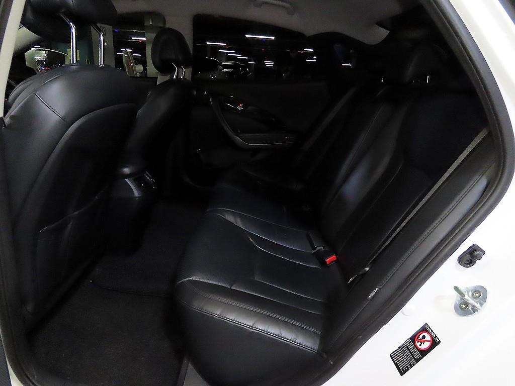 HYUNDAI Grandeur - Vista 7