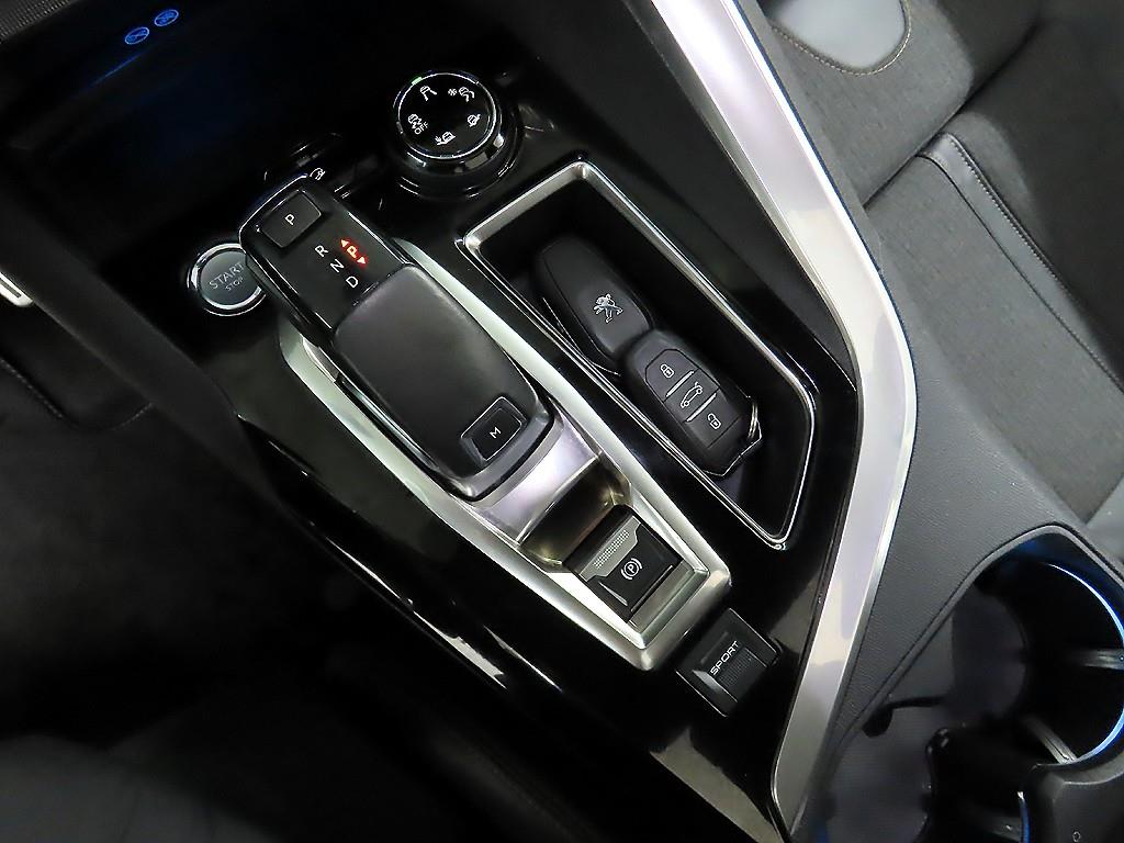 Peugeot 3008 - Vista 10