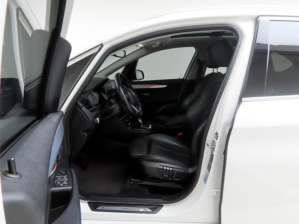 BMW 2 series - Vista 12