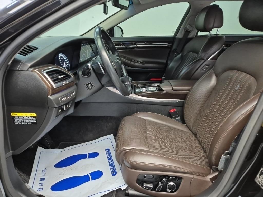 Genesis EQ900 - Vista 11