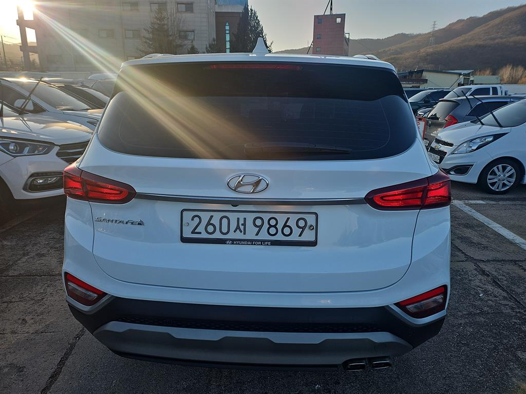 HYUNDAI Santa Fe - Vista 4