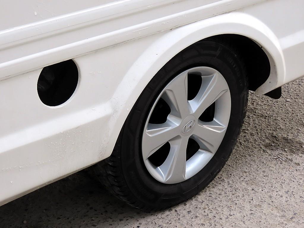 Small Truck Top_CityVan 2015 Blanco - Importación desde Corea - HF Imports Iquique - Foto 20