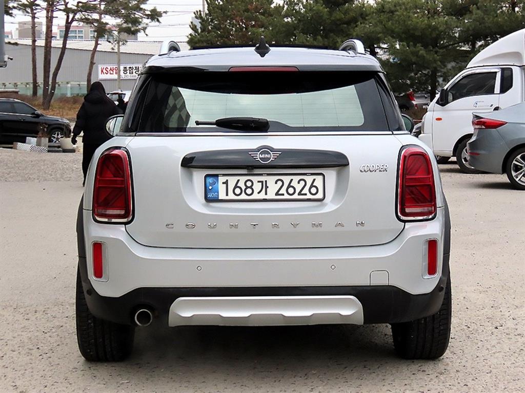 Mini Countryman - Vista 4