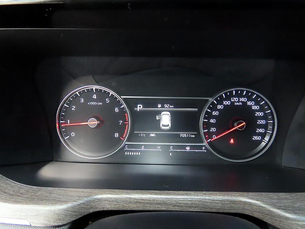 KIA Sorento - Vista 9