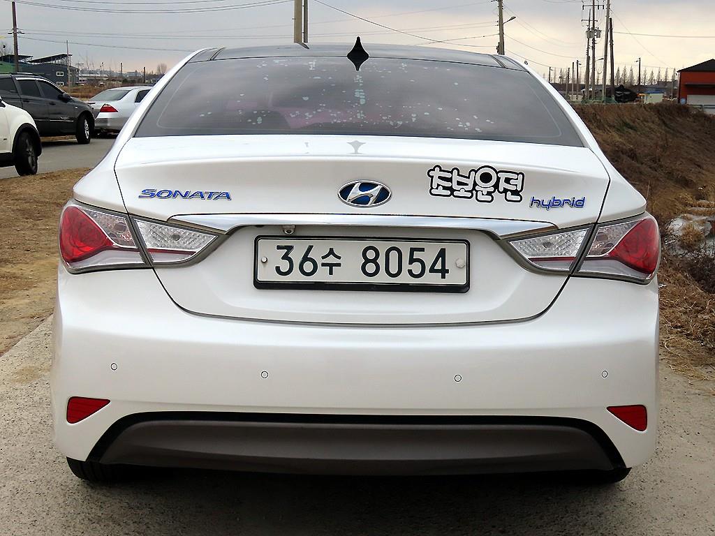 HYUNDAI Sonata - Vista 4