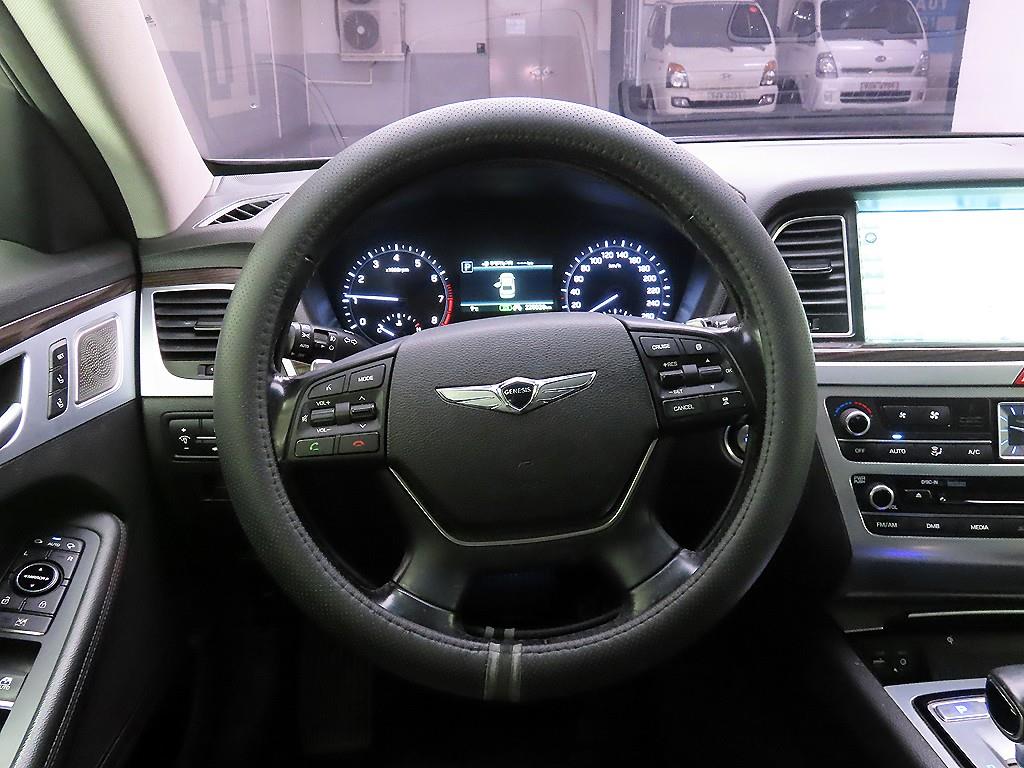 Genesis G80 - Vista 7