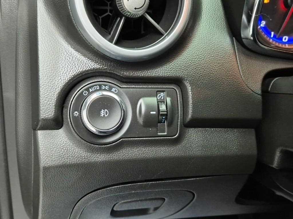 Chevrolet Trax 2015 Negro - Importación desde Corea - HF Imports Iquique - Foto 17