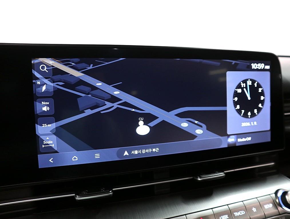 HYUNDAI Kona - Vista 11