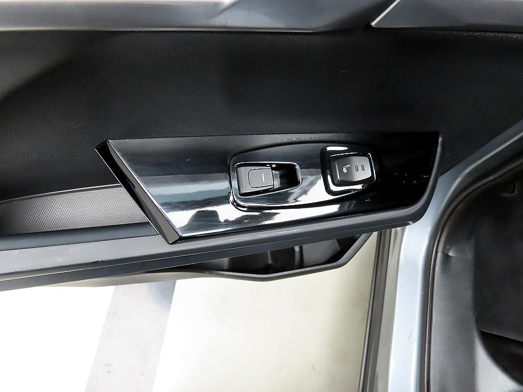 Ssangyong Torres - Vista 12