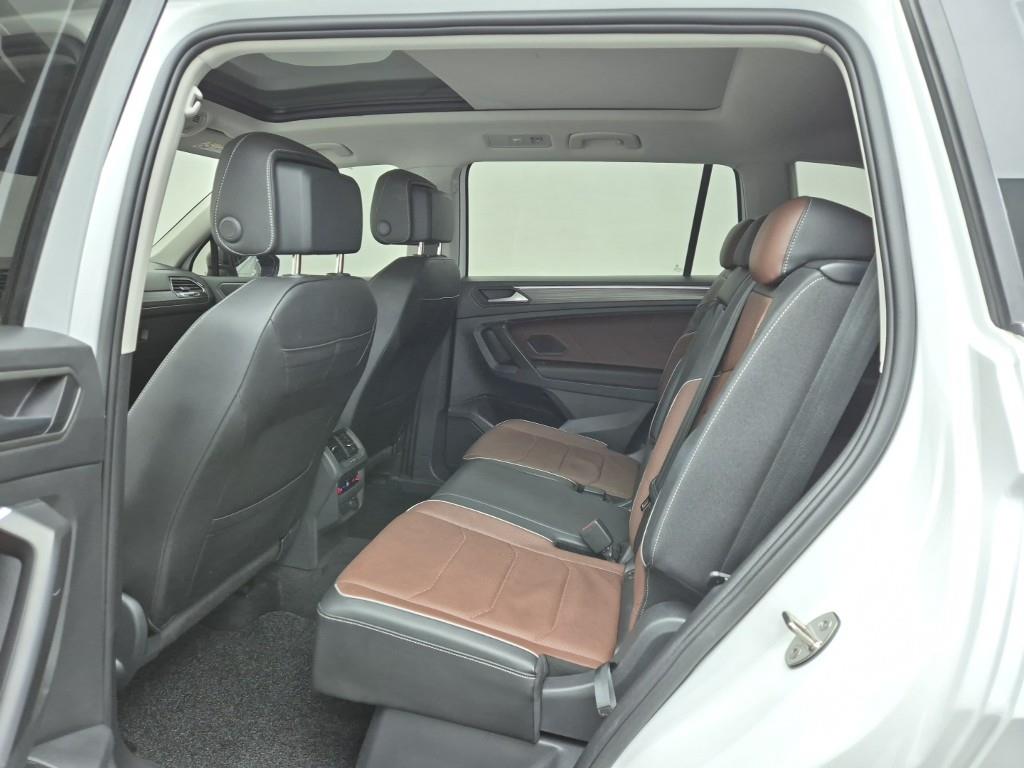 Volkswagen Tiguan - Vista 12