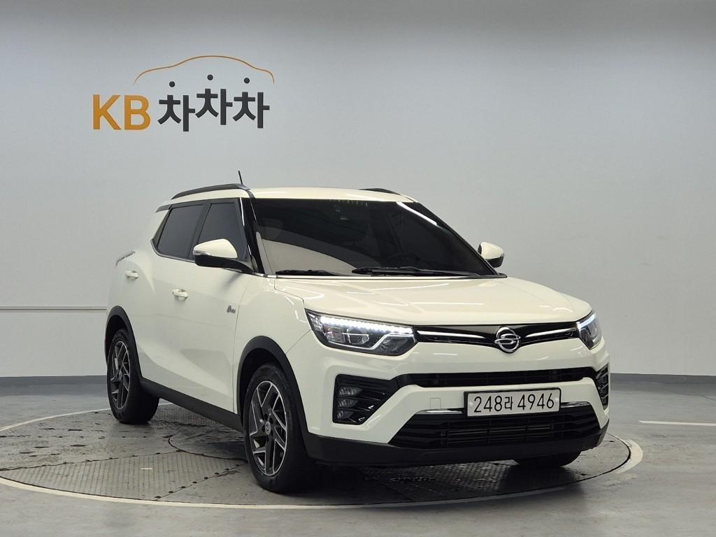 Ssangyong Tivoli - Vista 4