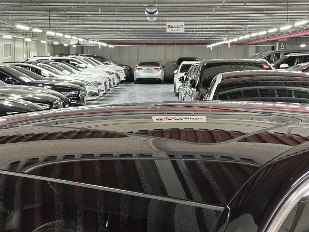 Genesis EQ900 - Vista 6