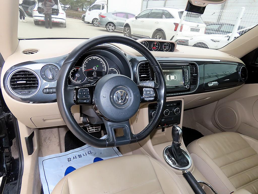 Volkswagen Beetle - Vista 7