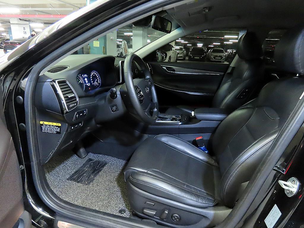 HYUNDAI Grandeur - Vista 6