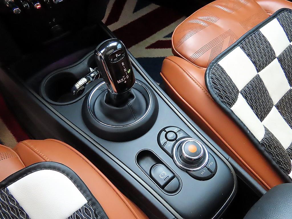 Mini Countryman - Vista 11