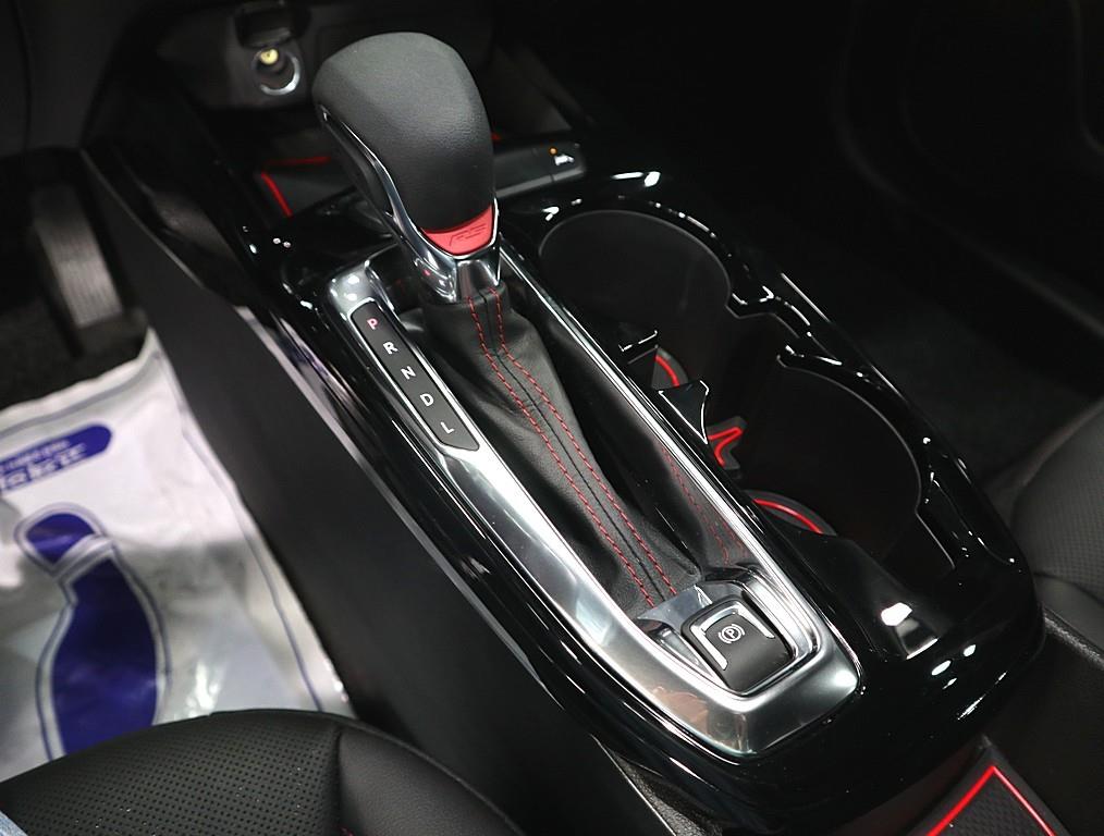 Chevrolet Trax 2026 Negro - Importación desde Corea - HF Imports Iquique - Foto 13