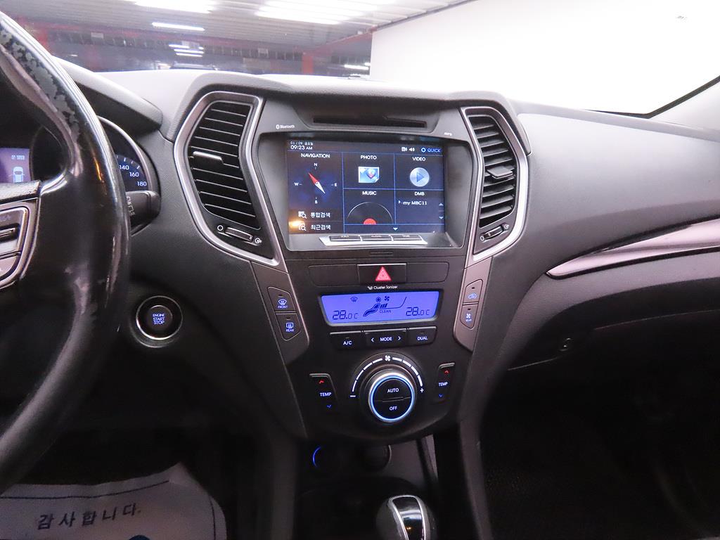 HYUNDAI Maxcruz - Vista 10