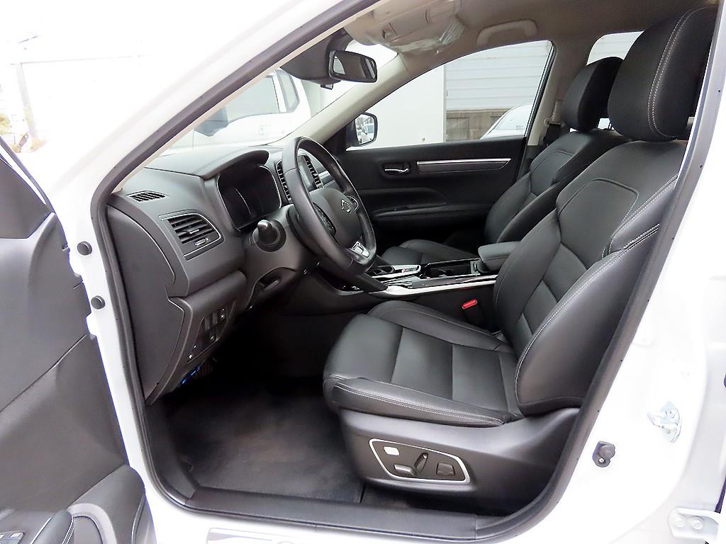 SAMSUNG QM6 - Vista 5