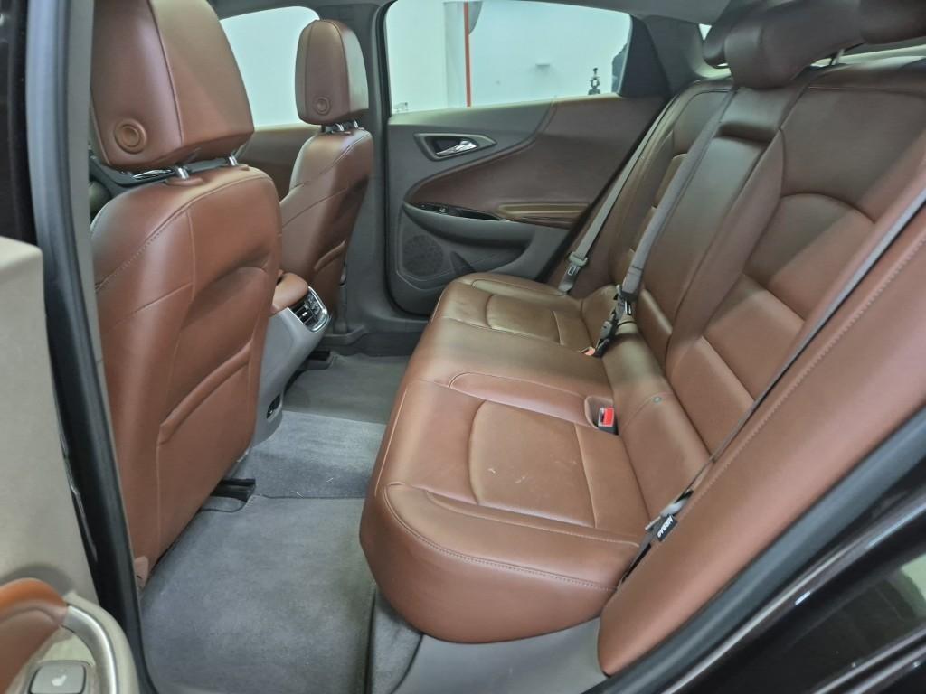 Chevrolet Malibu - Vista 12