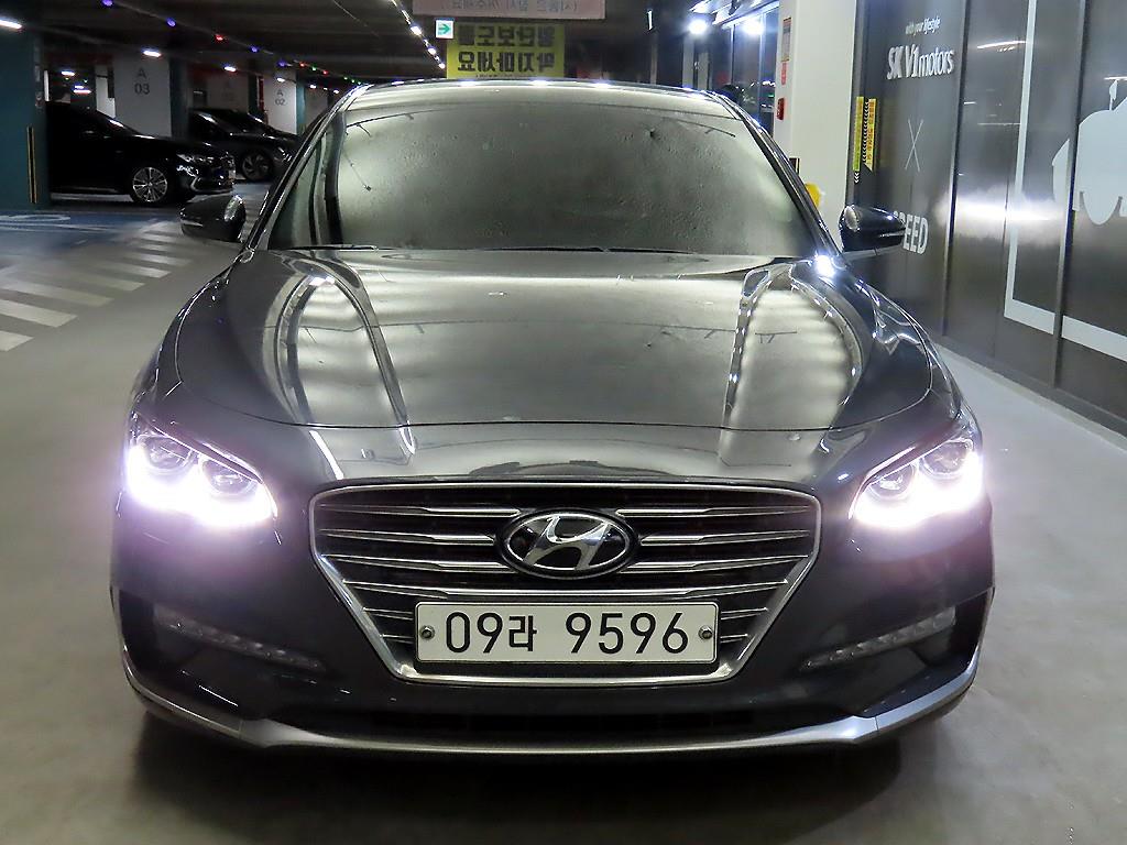 HYUNDAI Grandeur - Vista 2
