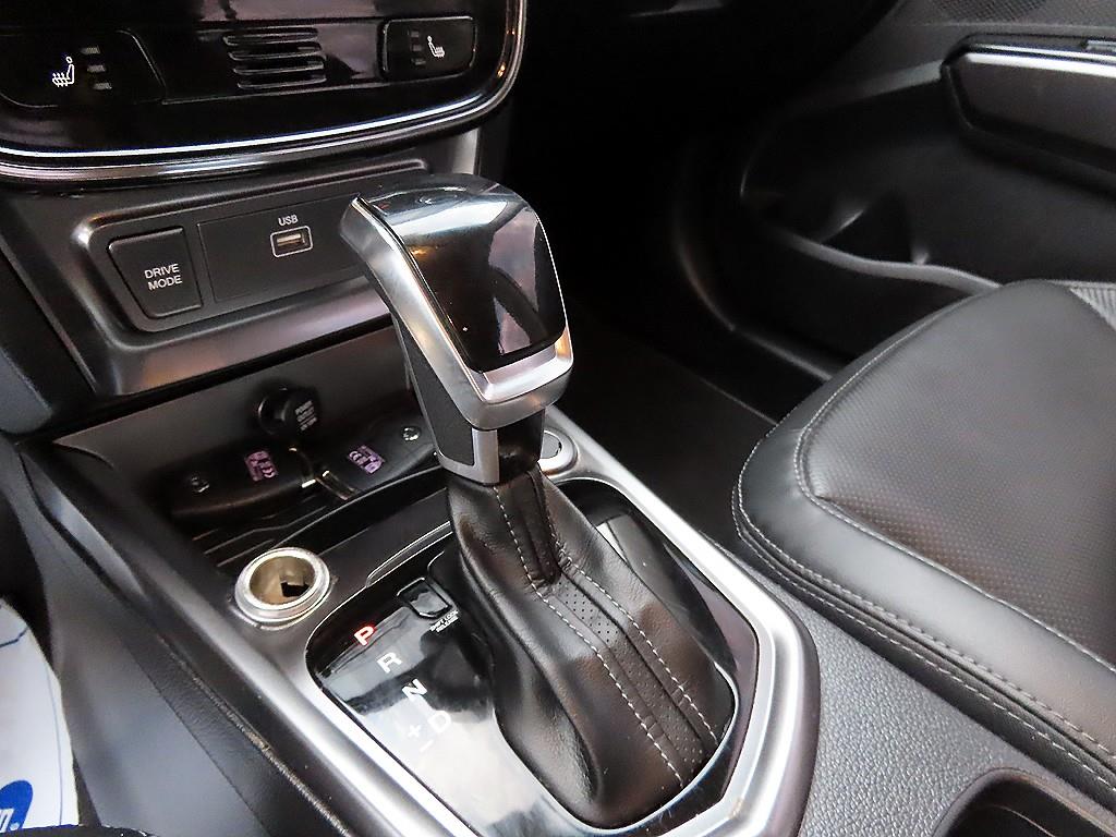 Ssangyong Tivoli - Vista 11