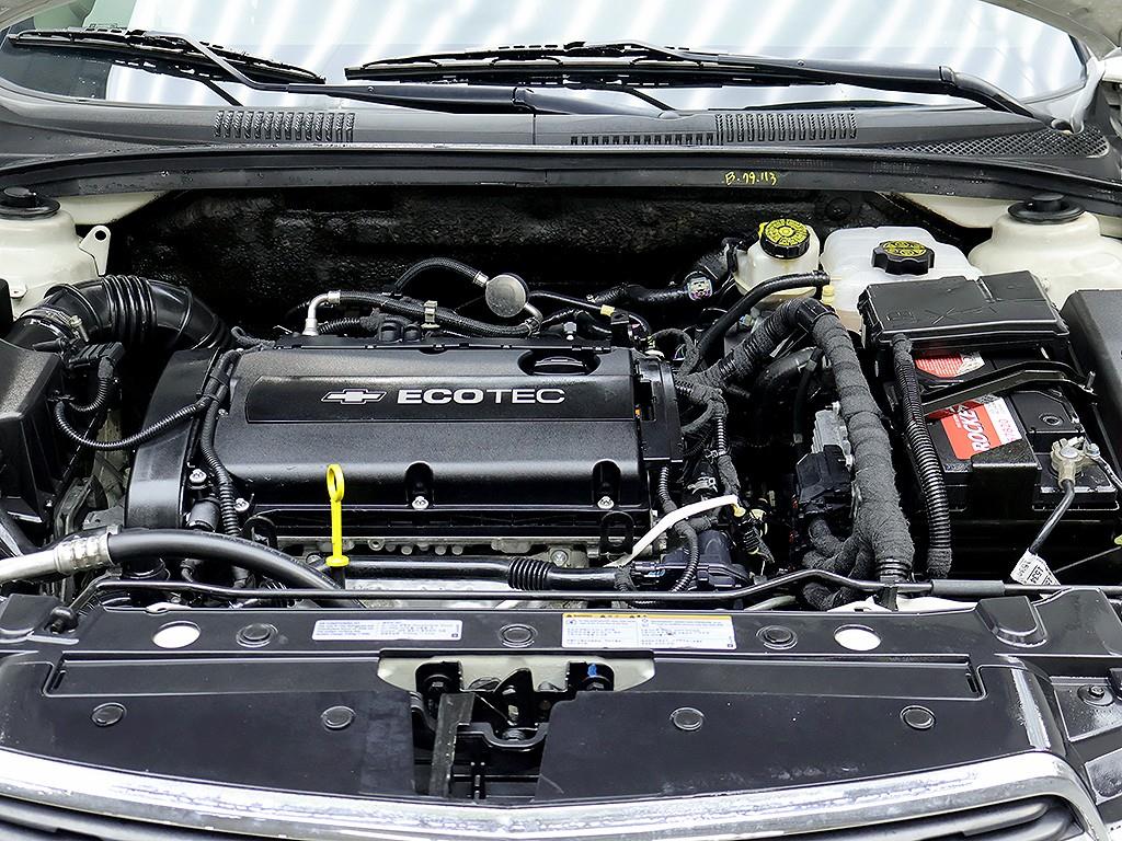 Chevrolet Cruise 2014 Blanco - Importación desde Corea - HF Imports Iquique - Foto 7